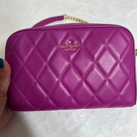 Kate Spade Quilted Mini Camera Leather Crossbody Bag NWOT - Picture 3 of 11